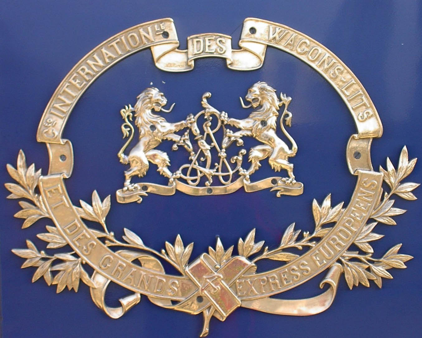 Logo CIWL b